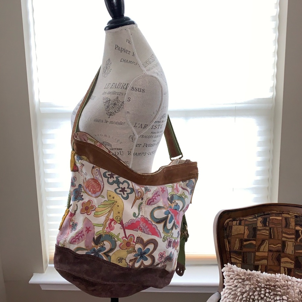 Gorgeous Lucky Brand Hobo
